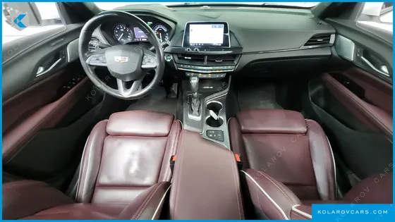 CADILLAC CT4 2.0 SPORT