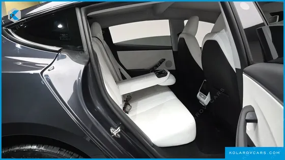 TESLA MODEL 3 RWD