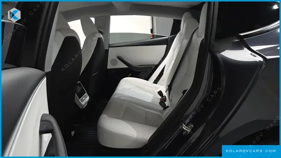 TESLA MODEL 3 RWD