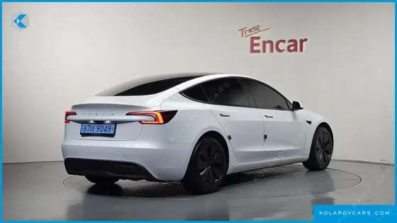 TESLA MODEL 3 RWD