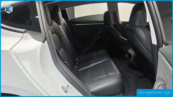 TESLA MODEL 3 RWD