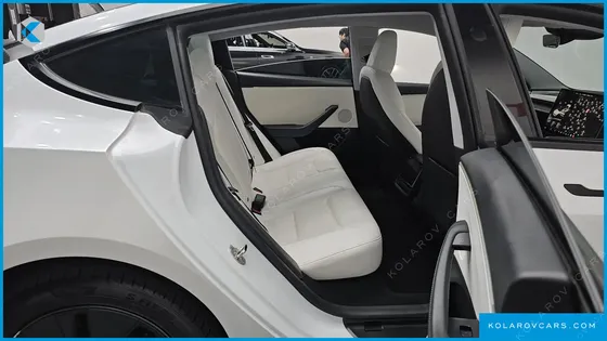 TESLA MODEL 3 RWD