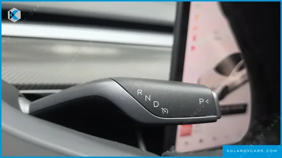 TESLA MODEL 3 STANDARD RANGE PLUE RWD