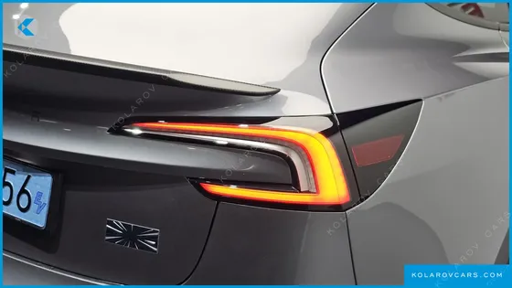 TESLA MODEL 3 PERFORMANCE AWD