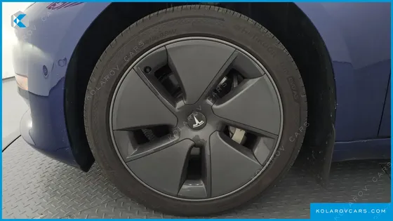 TESLA MODEL 3 LONG RANGE AWD