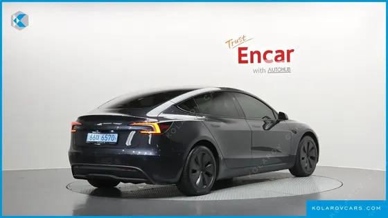 TESLA MODEL 3 RWD