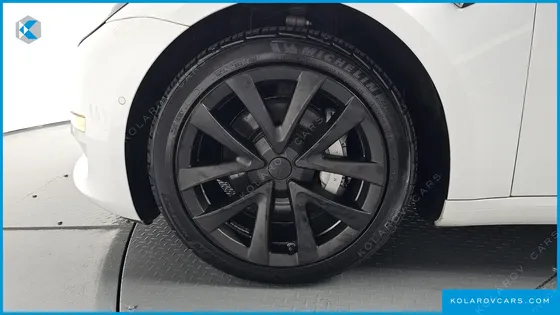 TESLA MODEL 3 LONG RANGE AWD
