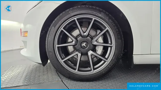 TESLA MODEL 3 LONG RANGE AWD