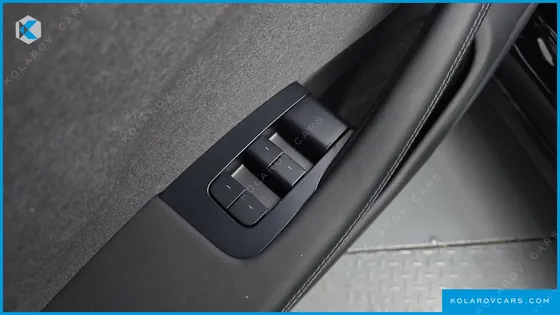 TESLA MODEL 3 RWD