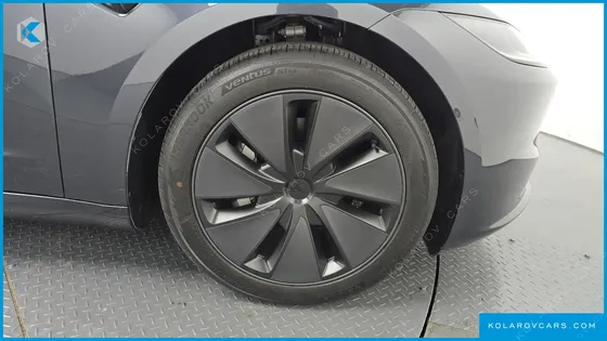 TESLA MODEL 3 RWD