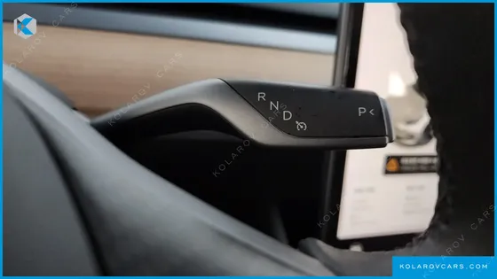 TESLA MODEL 3 STANDARD RANGE PLUE RWD