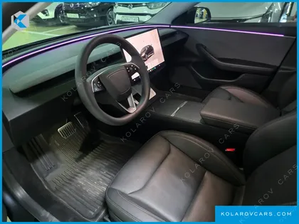 TESLA MODEL 3 RWD