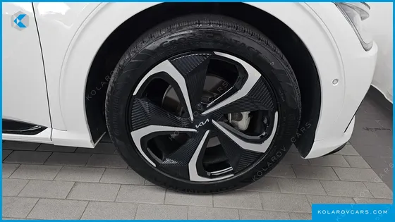 KIA EV6 LONG RANGE