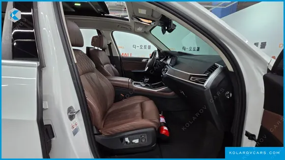 BMW X7 XDRIVE 30D DESIGN PURE EXCELLENT 7-SEATER