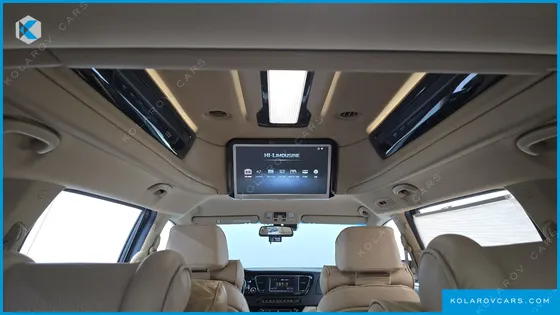 KIA CARNIVAL 9-SEATER HI-LIMOUSINE