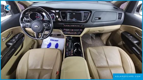 KIA CARNIVAL 9-SEATER NOBLESSE SPECIAL