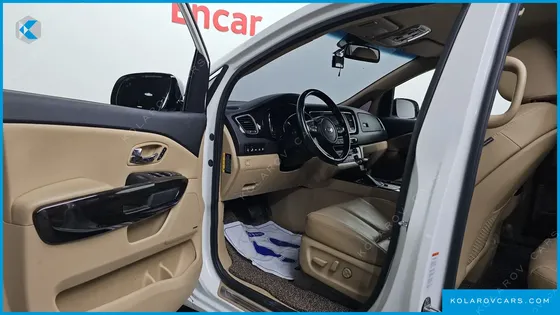 KIA CARNIVAL 9-SEATER NOBLESSE SPECIAL