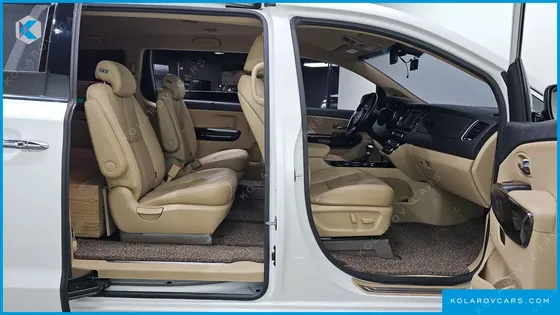 KIA CARNIVAL 9-SEATER NOBLESSE SPECIAL