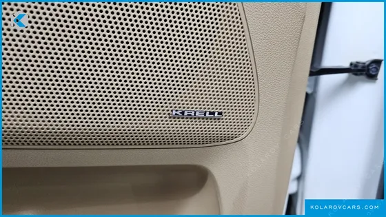 KIA CARNIVAL 9-SEATER NOBLESSE SPECIAL