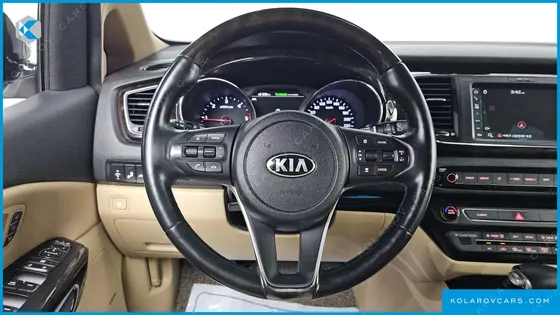 KIA CARNIVAL 9-SEATER NOBLESSE SPECIAL