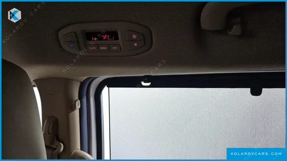 KIA CARNIVAL 9-SEATER NOBLESSE SPECIAL