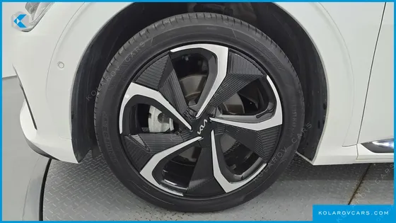 KIA EV6 LONG RANGE