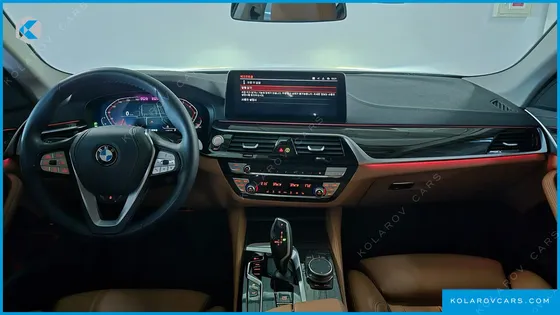 BMW 5 SERIES 520I LUXURY