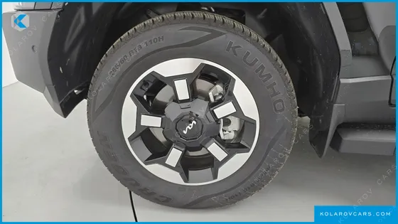 KIA TASMAN 2.5T GASOLINE 4WD