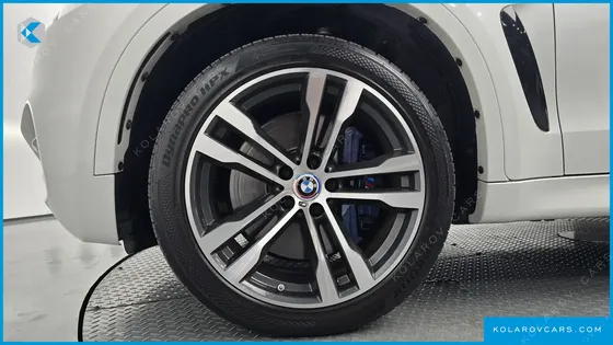 BMW X6 M50D