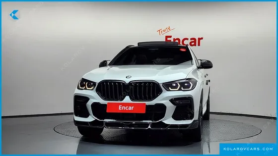 BMW X6 M50I