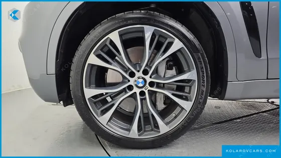 BMW X6 M50D