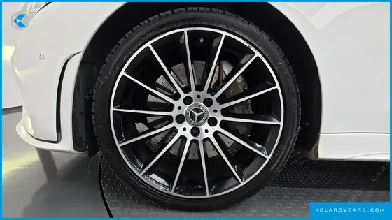 MERCEDES CLS-CLASS CLS400D 4MATIC AMG LINE