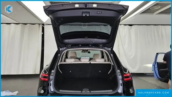 GENESIS GV70 2.5T GASOLINE 2WD