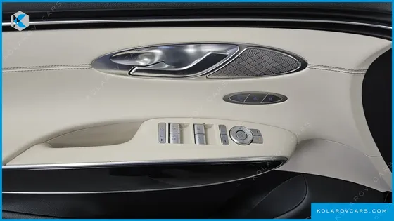 GENESIS GV70 2.5T GASOLINE 2WD