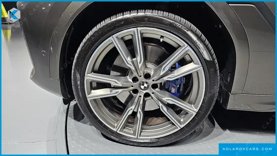 BMW X6 M50I