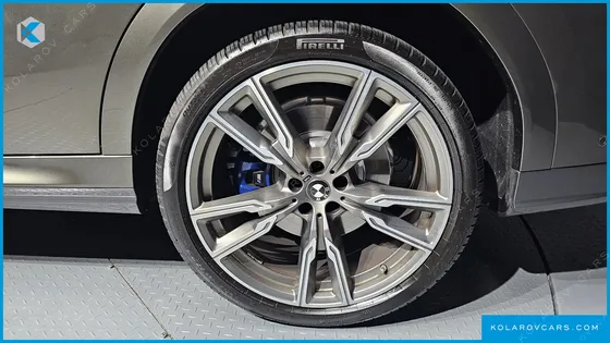 BMW X6 M50I