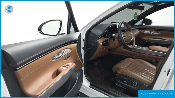 GENESIS GV70 2.5T GASOLINE 2WD