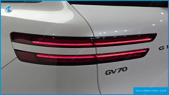 GENESIS GV70 2.5T GASOLINE 2WD