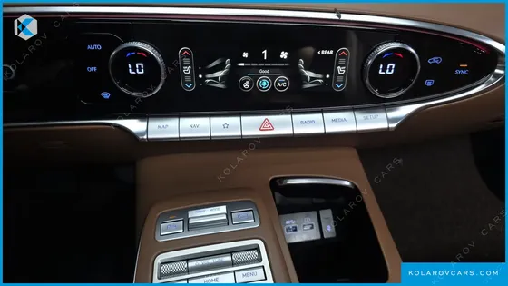 GENESIS GV70 2.5T GASOLINE 2WD