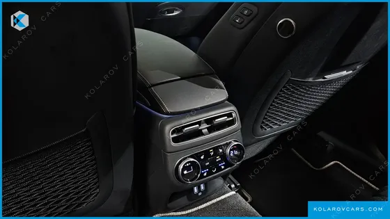 GENESIS GV70 2.5T GASOLINE 2WD