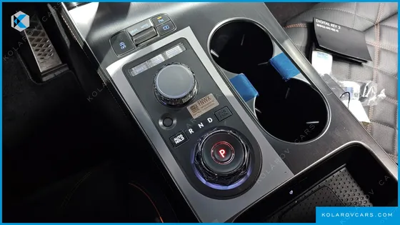 GENESIS GV70 2.5T GASOLINE 2WD
