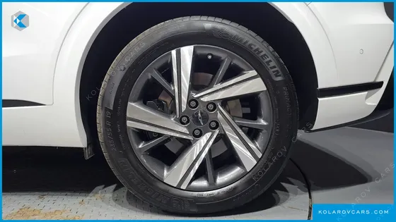 GENESIS GV70 2.5T GASOLINE 2WD