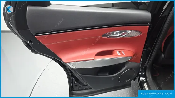 GENESIS GV70 2.5T GASOLINE 2WD