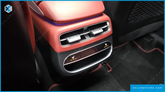 GENESIS GV70 2.5T GASOLINE 2WD