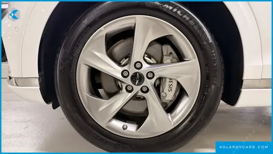 GENESIS GV70 2.5T GASOLINE 2WD
