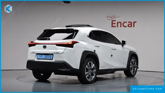 LEXUS UX 2WD