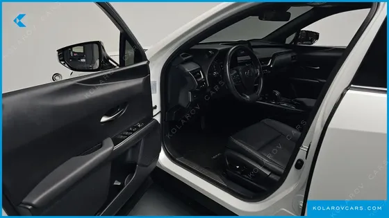 LEXUS UX 2WD