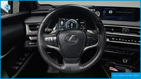 LEXUS UX 2WD