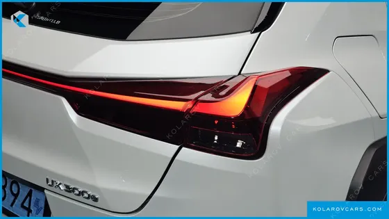 LEXUS UX 2WD