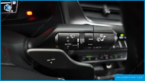 LEXUS UX 2WD